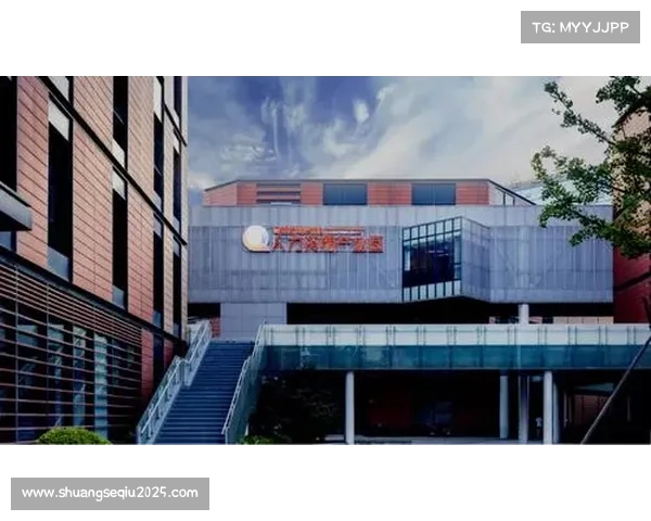 青岛西海岸面临财政压力,预计通过出售球员缓解资金困难 青岛西海岸面临财政压力,预计通过出售球员缓解资金困难