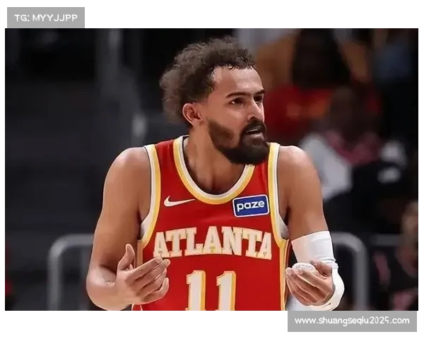 老鹰主场致敬特雷·杨，球迷举牌感谢贡献